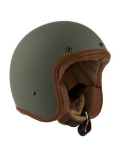 Casco de moto By City Two Strokes con una calota muy reducida fabricada en fibra de vidrio