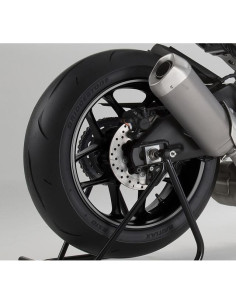 ADESIVO BORDO CERCHIO CON APPLICATORE ARGENTO 6 METRI