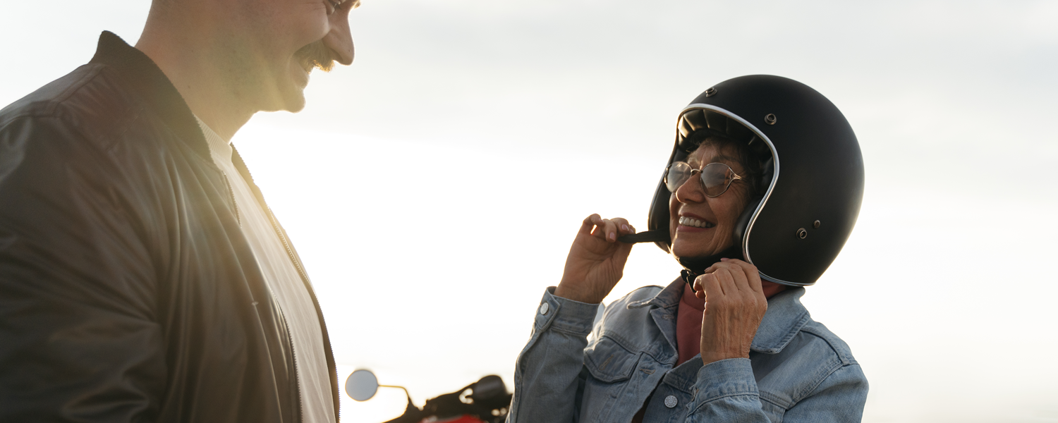 Normativa sobre o uso do capacete jet: O que sabemos até agora?